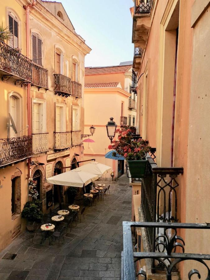 Апартаменти Nel Cuore Del Centro Storico Con Comfort E Stile Іглесіас Екстер'єр фото